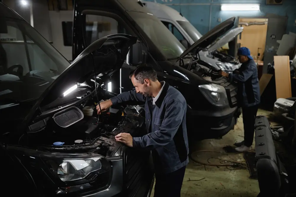 Groux Garage - camping-car et voiture - Réparations et entretien de votre camping-car 2